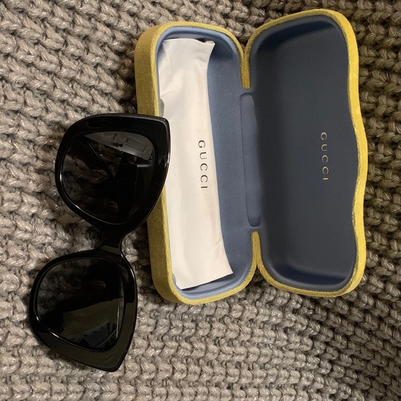 Gucci - Picture 6 of 7